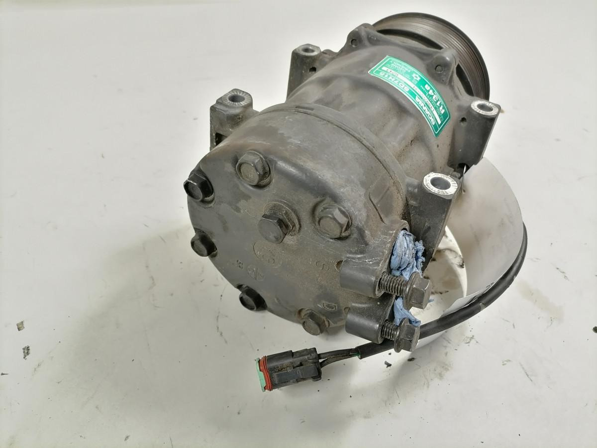 Scania A/C compressor 2564093 - 난방/ 환기 트럭 용 : 사진 4 Scania A/C compressor 2564093 - 난방/ 환기 트럭 용 : 사진 4
