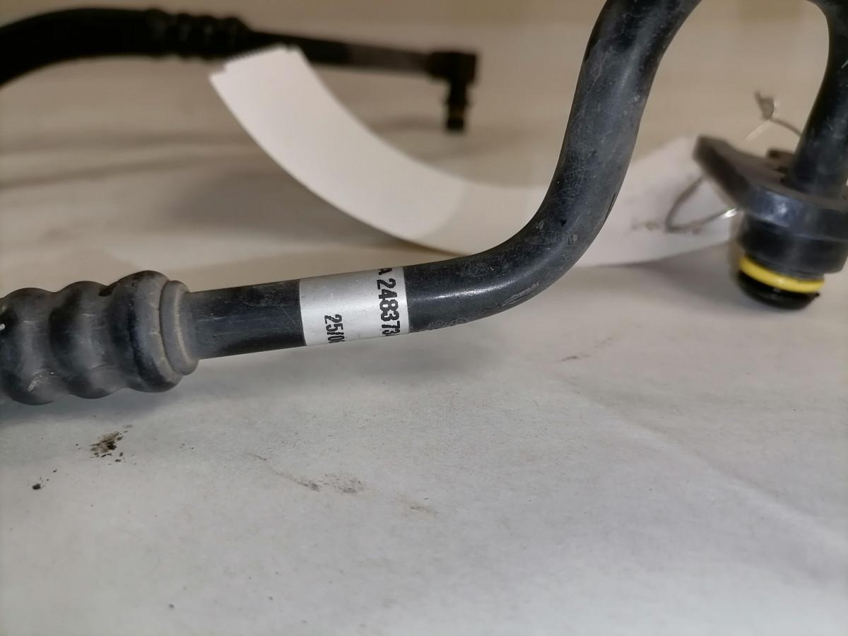 Scania A/C pipe 2483734 - 난방/ 환기 트럭 용 : 사진 5 Scania A/C pipe 2483734 - 난방/ 환기 트럭 용 : 사진 5