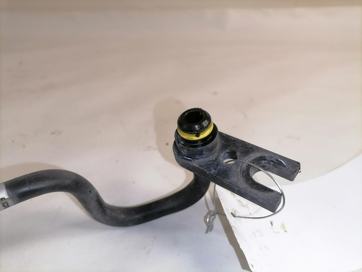 Scania A/C pipe 2483734 - 난방/ 환기 트럭 용 : 사진 4 Scania A/C pipe 2483734 - 난방/ 환기 트럭 용 : 사진 4