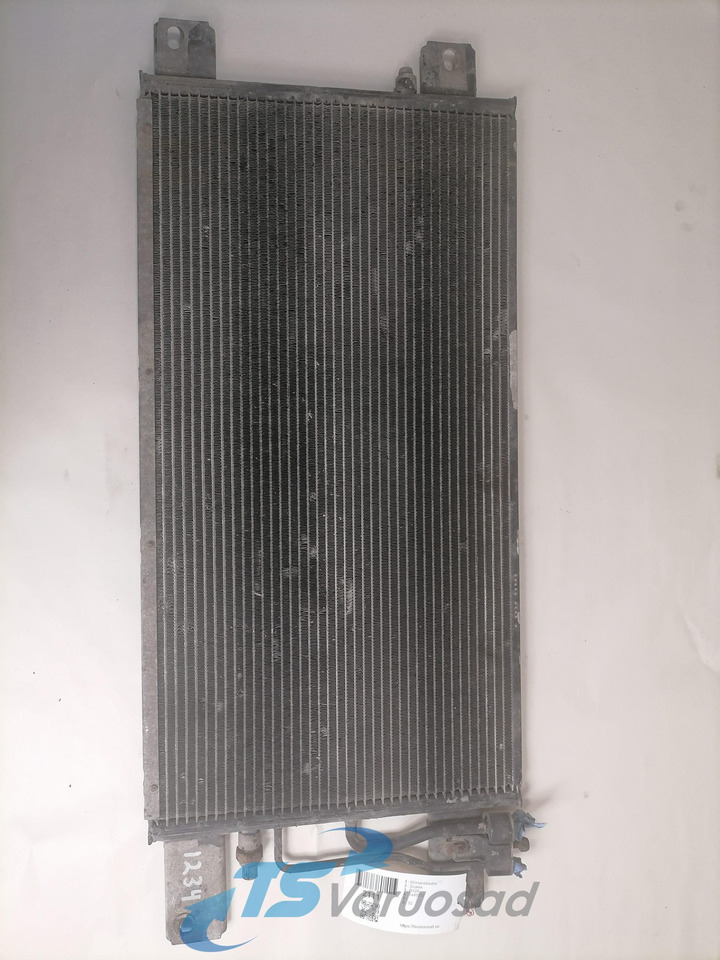 Scania A/C radiator 1449757 - 난방/ 환기 트럭 용 : 사진 1 Scania A/C radiator 1449757 - 난방/ 환기 트럭 용 : 사진 1