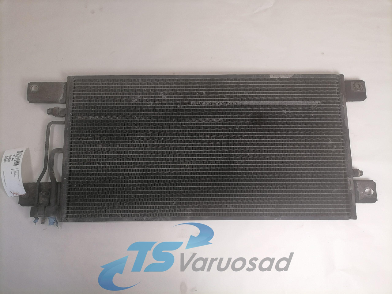 Scania A/C radiator 1790840 - 난방/ 환기 트럭 용 : 사진 2 Scania A/C radiator 1790840 - 난방/ 환기 트럭 용 : 사진 2