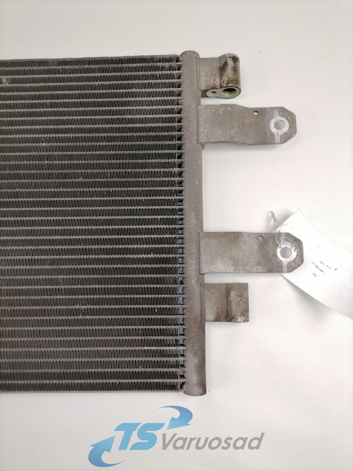 Scania A/C radiator 1921284 - 난방/ 환기 트럭 용 : 사진 5 Scania A/C radiator 1921284 - 난방/ 환기 트럭 용 : 사진 5