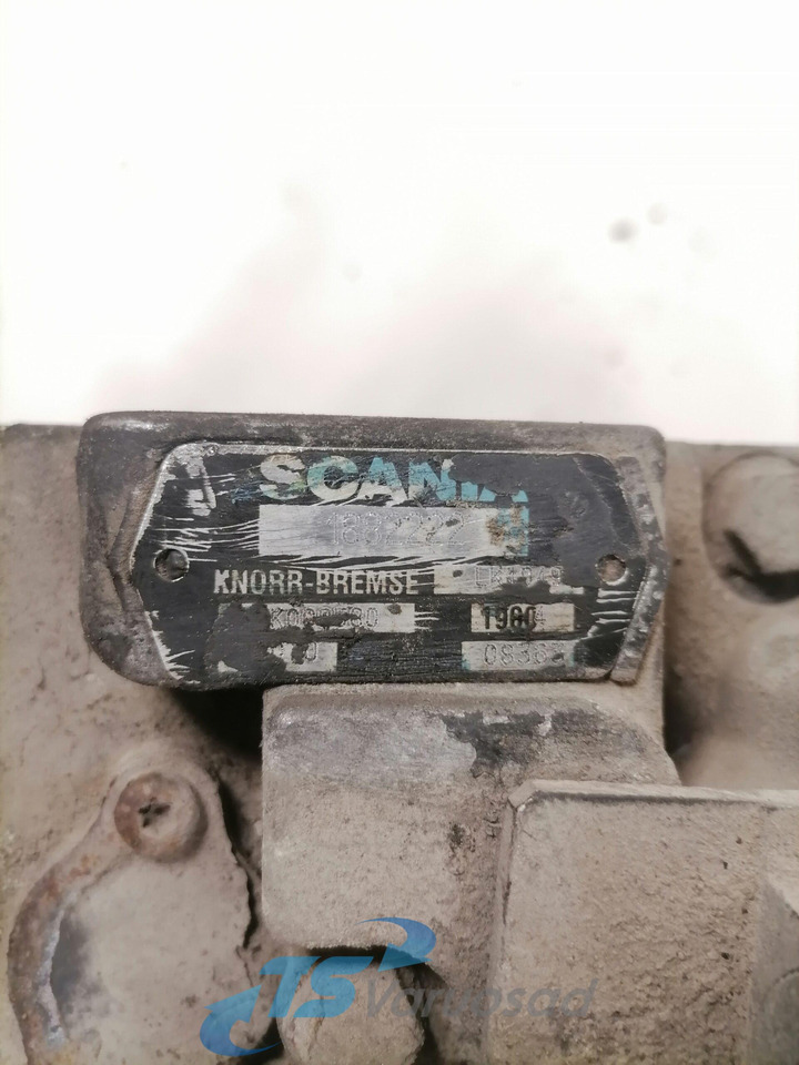 Scania Air compressor 1882222 - 에어 브레이크 컴프레서 트럭 용 : 사진 4 Scania Air compressor 1882222 - 에어 브레이크 컴프레서 트럭 용 : 사진 4