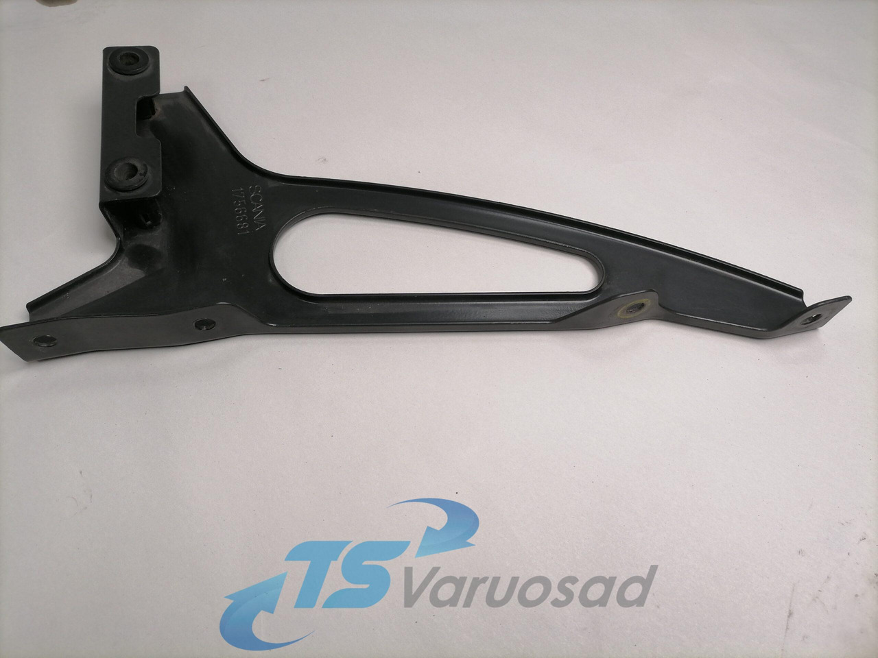 Scania Air deflector bracket 1756681 - 공기역학/ 스포일러 트럭 용 : 사진 3 Scania Air deflector bracket 1756681 - 공기역학/ 스포일러 트럭 용 : 사진 3