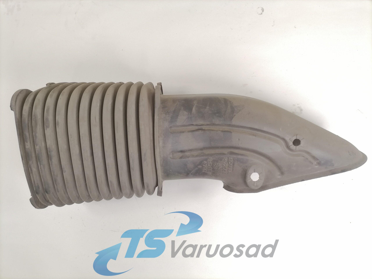 Scania Air intake 1472568 - 공기 흡입 시스템 트럭 용 : 사진 1 Scania Air intake 1472568 - 공기 흡입 시스템 트럭 용 : 사진 1