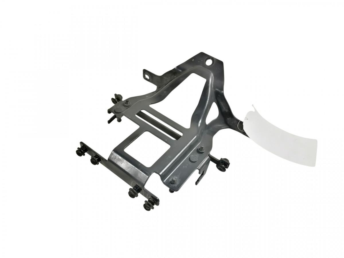 Scania Bracket 2717829 - 프레임/ 시 트럭 용 : 사진 1 Scania Bracket 2717829 - 프레임/ 시 트럭 용 : 사진 1