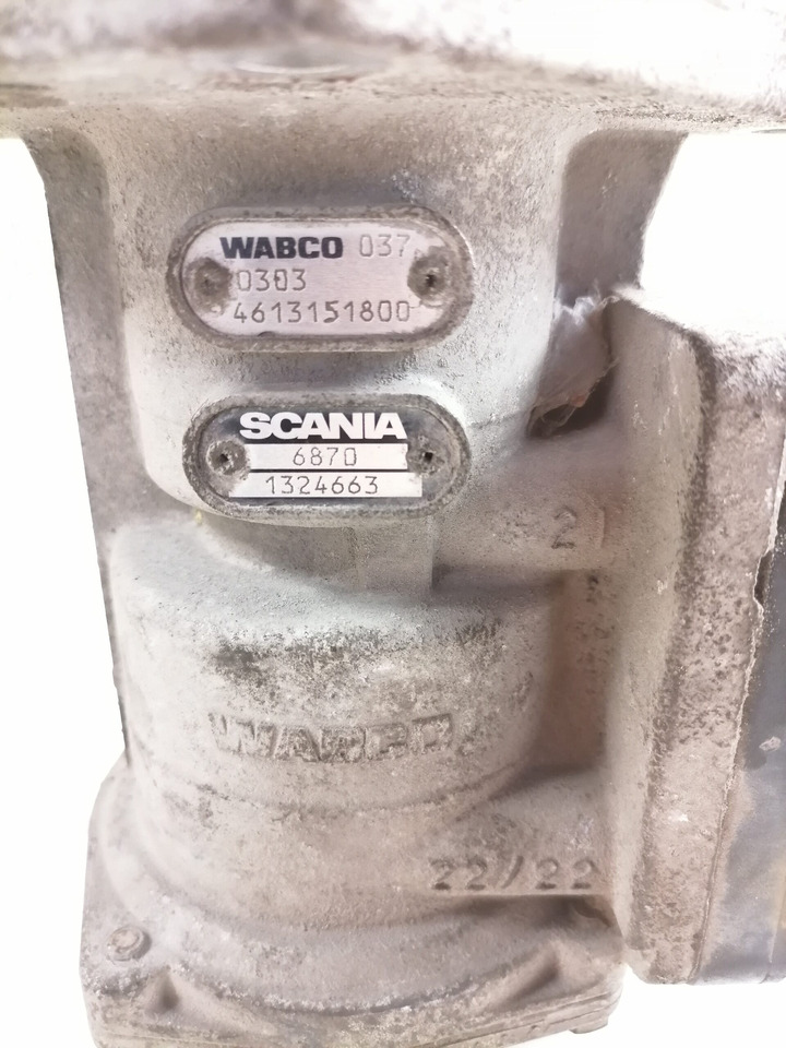 Scania Brake pressure control 1324663 - 브레이크 밸브 트럭 용 : 사진 2 Scania Brake pressure control 1324663 - 브레이크 밸브 트럭 용 : 사진 2
