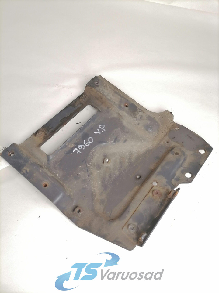 Scania Bumper bracket 1431584 - 범퍼 트럭 용 : 사진 1 Scania Bumper bracket 1431584 - 범퍼 트럭 용 : 사진 1