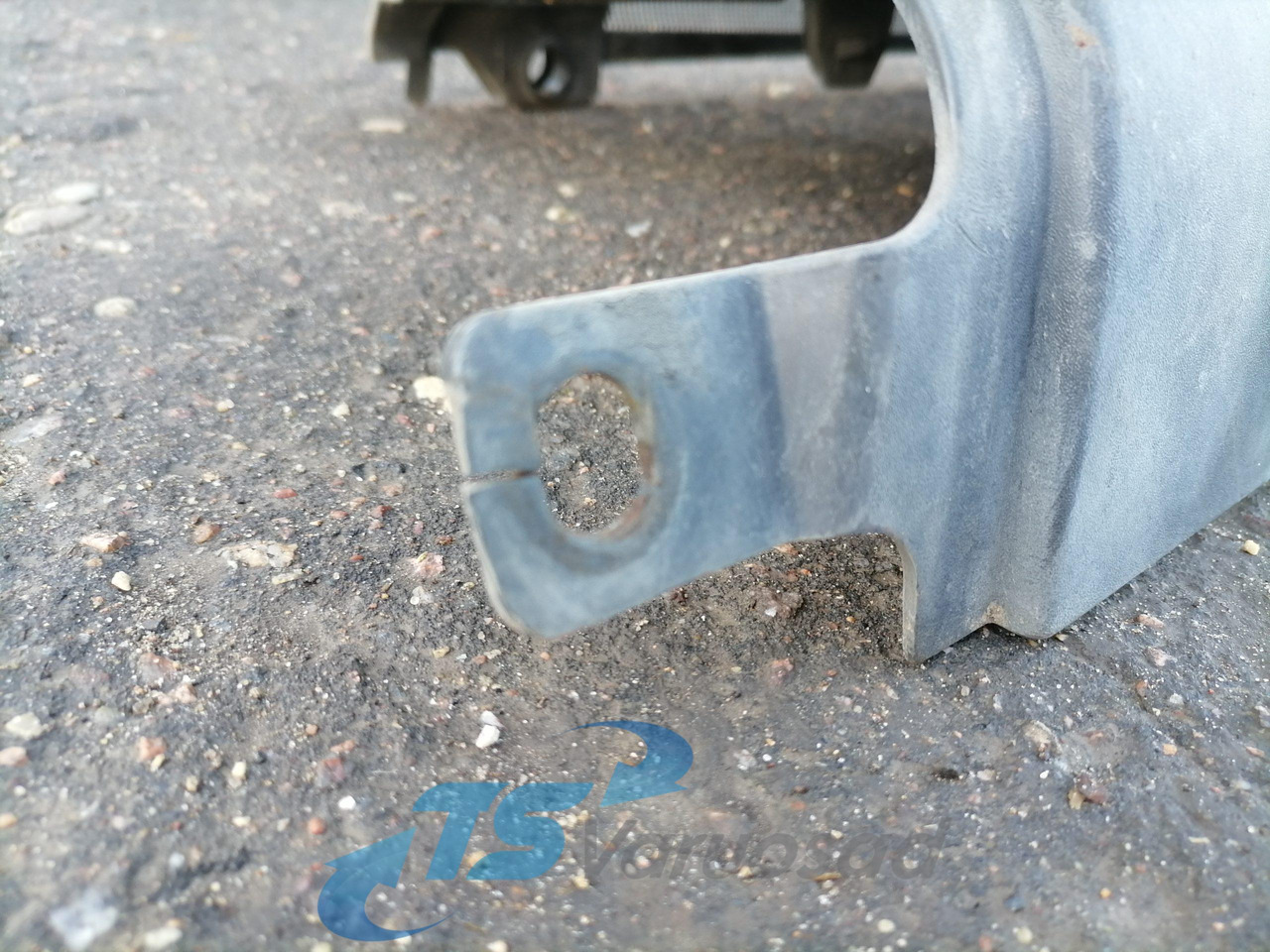 Scania Bumper cover 1865181 - 범퍼 코너 트럭 용 : 사진 3 Scania Bumper cover 1865181 - 범퍼 코너 트럭 용 : 사진 3
