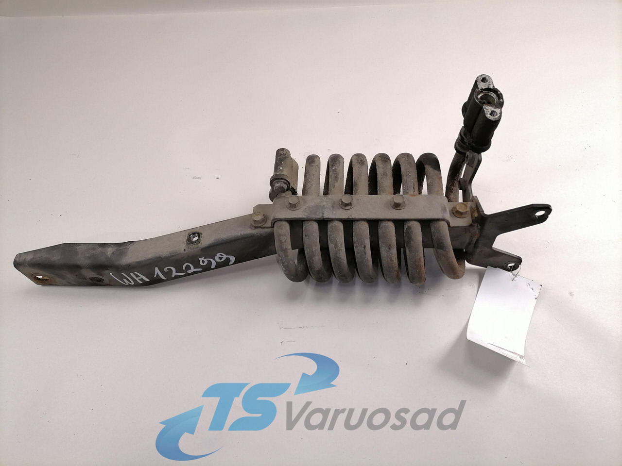 Scania Compressor air pipe 1516207 - 에어 브레이크 컴프레서 트럭 용 : 사진 3 Scania Compressor air pipe 1516207 - 에어 브레이크 컴프레서 트럭 용 : 사진 3