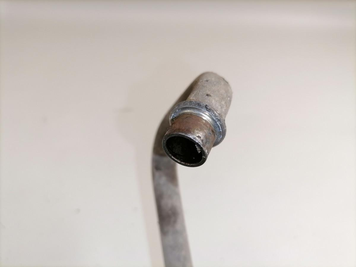 Scania Compressor air pipe 1801078 - 에어 브레이크 컴프레서 트럭 용 : 사진 4 Scania Compressor air pipe 1801078 - 에어 브레이크 컴프레서 트럭 용 : 사진 4