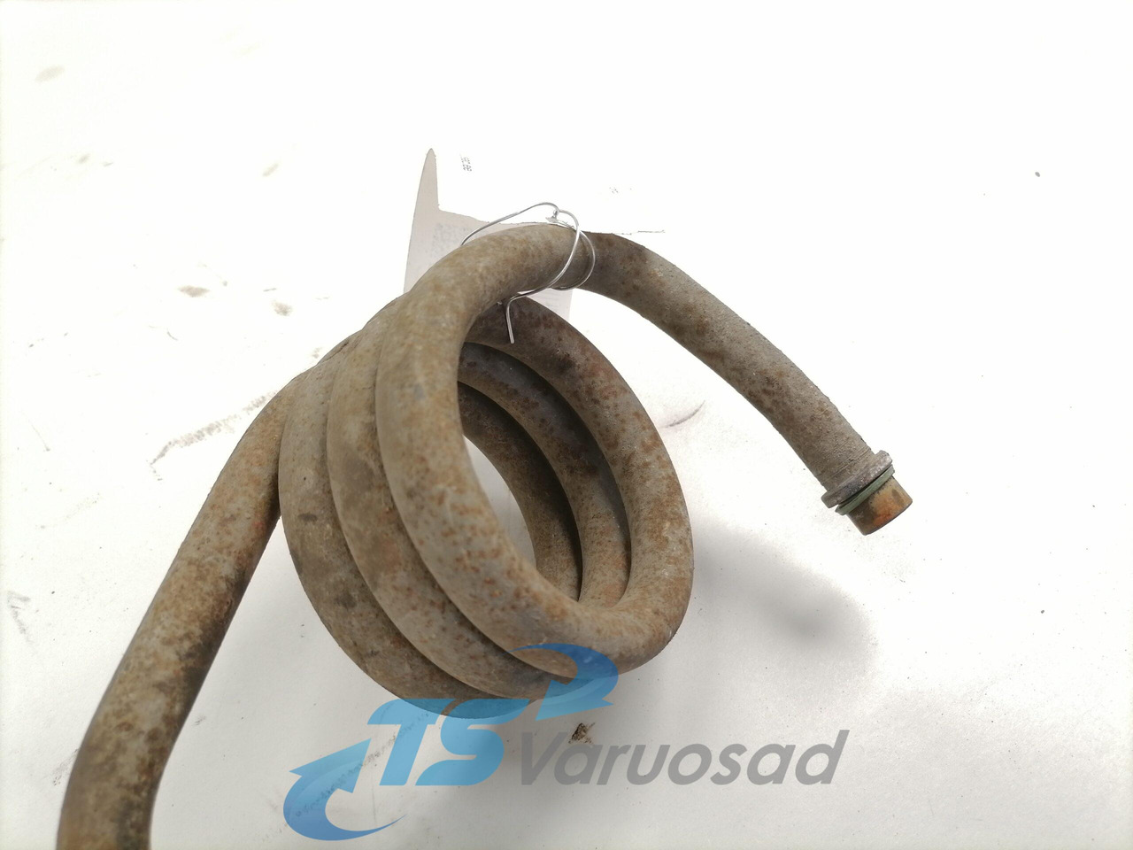 Scania Compressor air pipe 1933077 - 에어 브레이크 컴프레서 트럭 용 : 사진 2 Scania Compressor air pipe 1933077 - 에어 브레이크 컴프레서 트럭 용 : 사진 2