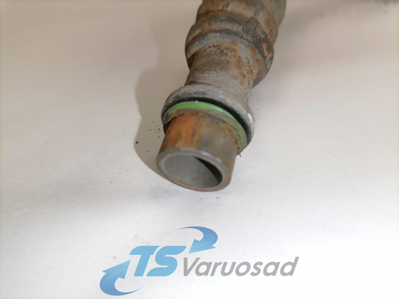 Scania Compressor air pipe 1933077 - 에어 브레이크 컴프레서 트럭 용 : 사진 4 Scania Compressor air pipe 1933077 - 에어 브레이크 컴프레서 트럭 용 : 사진 4