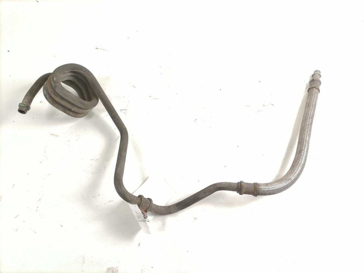 Scania Compressor air pipe 1933079 - 에어 브레이크 컴프레서 트럭 용 : 사진 1 Scania Compressor air pipe 1933079 - 에어 브레이크 컴프레서 트럭 용 : 사진 1