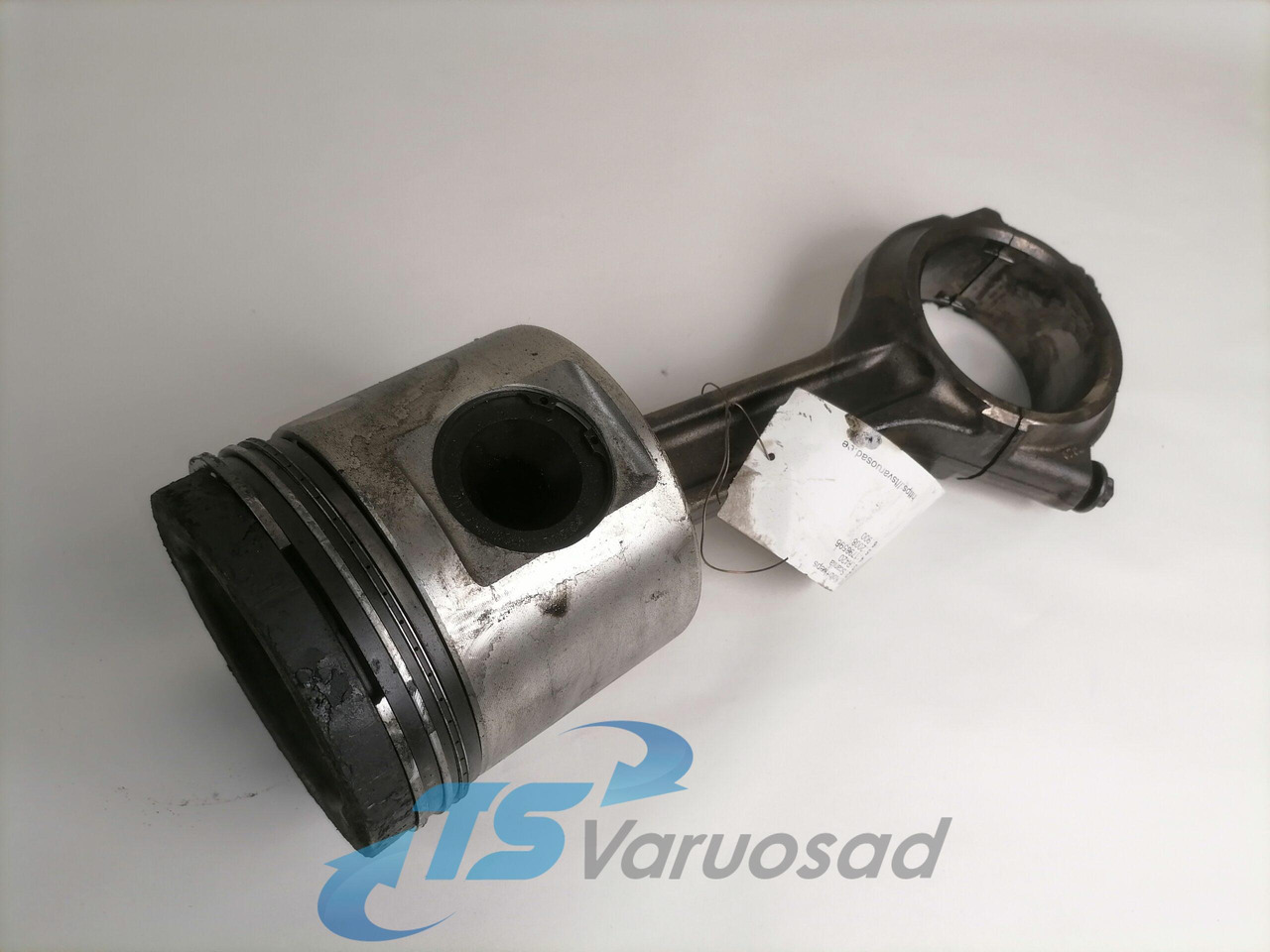 Scania Connecting rod + piston 1798596 - 피스톤/ 링/ 부싱 트럭 용 : 사진 1 Scania Connecting rod + piston 1798596 - 피스톤/ 링/ 부싱 트럭 용 : 사진 1