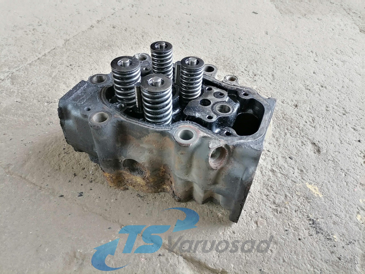 Scania Cylinder head, XPI 1921303 - 실린더 헤드 트럭 용 : 사진 1 Scania Cylinder head, XPI 1921303 - 실린더 헤드 트럭 용 : 사진 1