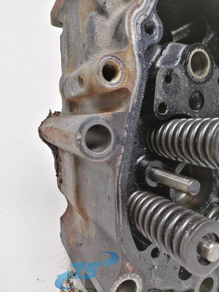Scania Cylinder head, XPI 1921303 - 실린더 헤드 트럭 용 : 사진 2 Scania Cylinder head, XPI 1921303 - 실린더 헤드 트럭 용 : 사진 2