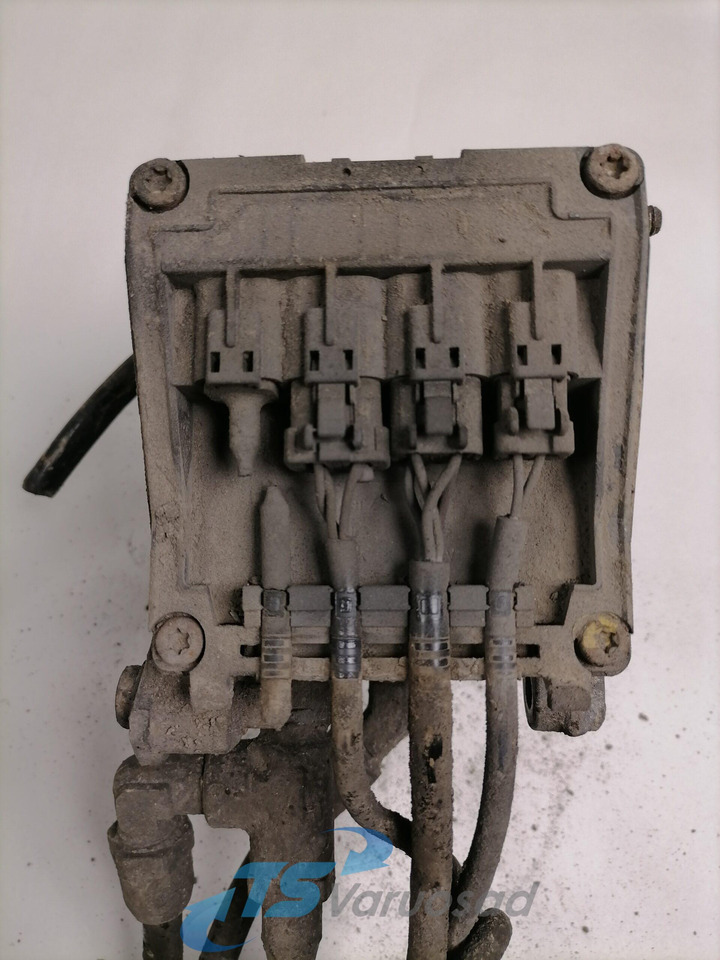 Scania EBS brake valve 1499799 - 브레이크 밸브 트럭 용 : 사진 4 Scania EBS brake valve 1499799 - 브레이크 밸브 트럭 용 : 사진 4