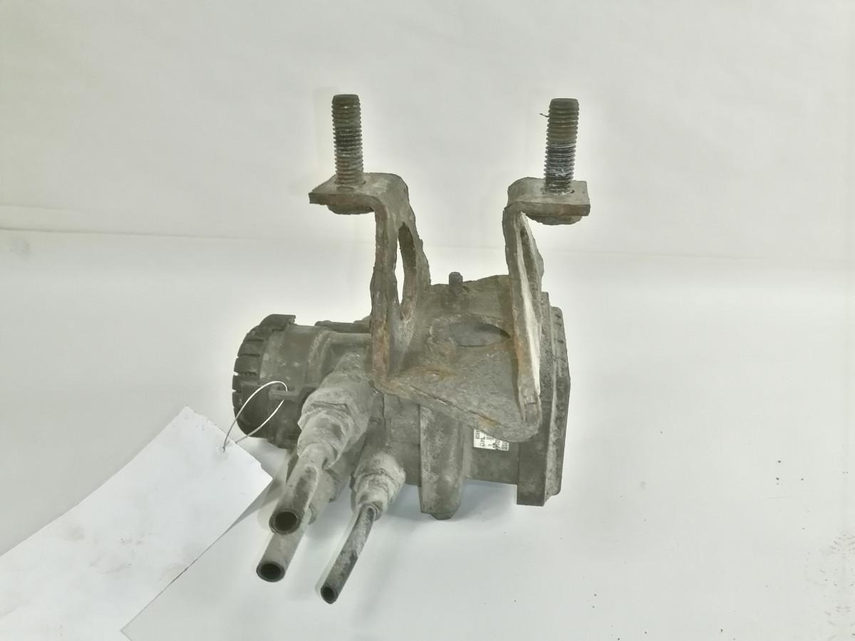 Scania EBS brake valve 1754939 - 브레이크 밸브 트럭 용 : 사진 4 Scania EBS brake valve 1754939 - 브레이크 밸브 트럭 용 : 사진 4