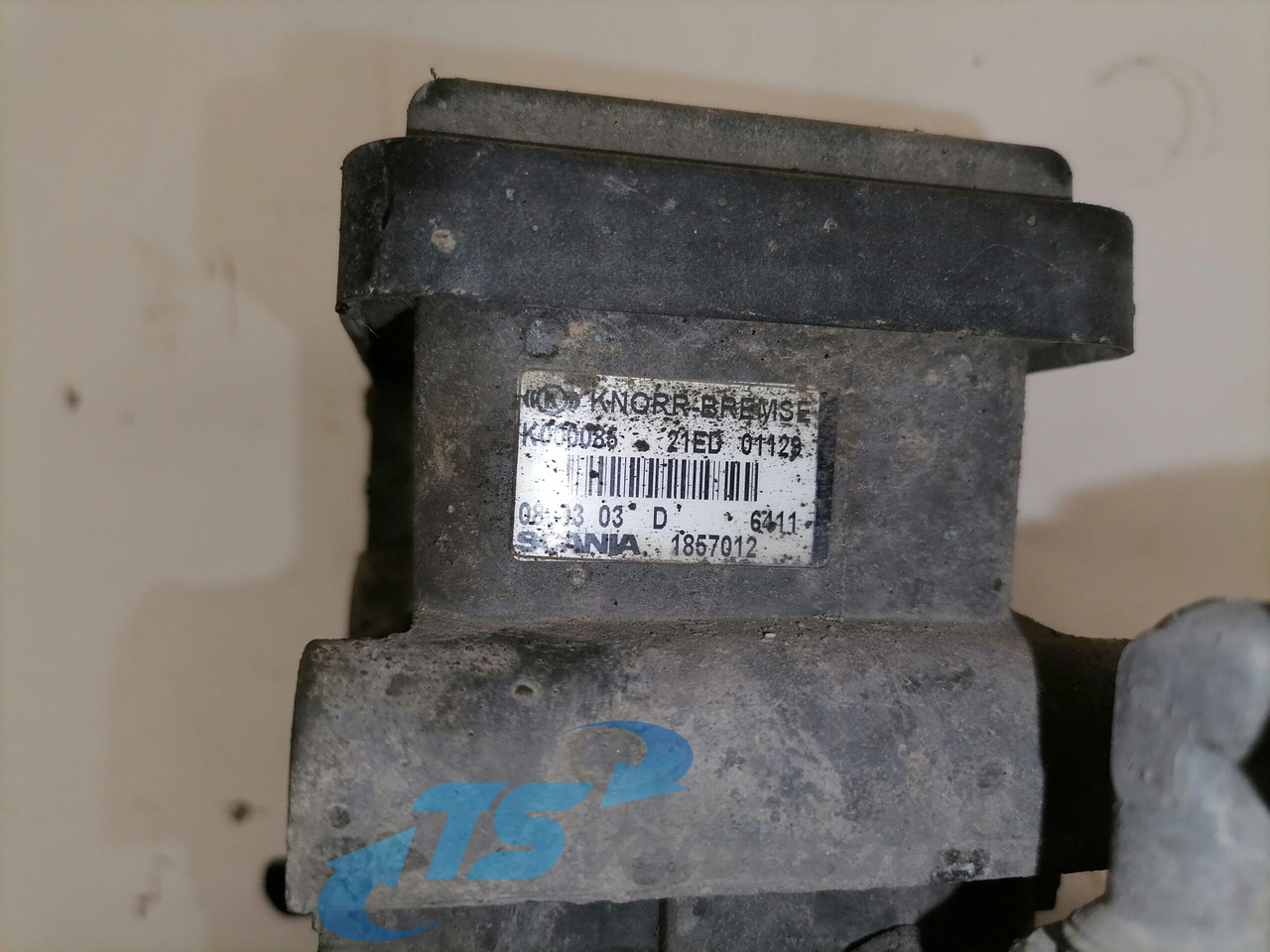 Scania EBS brake valve 1857012 - 브레이크 밸브 트럭 용 : 사진 3 Scania EBS brake valve 1857012 - 브레이크 밸브 트럭 용 : 사진 3