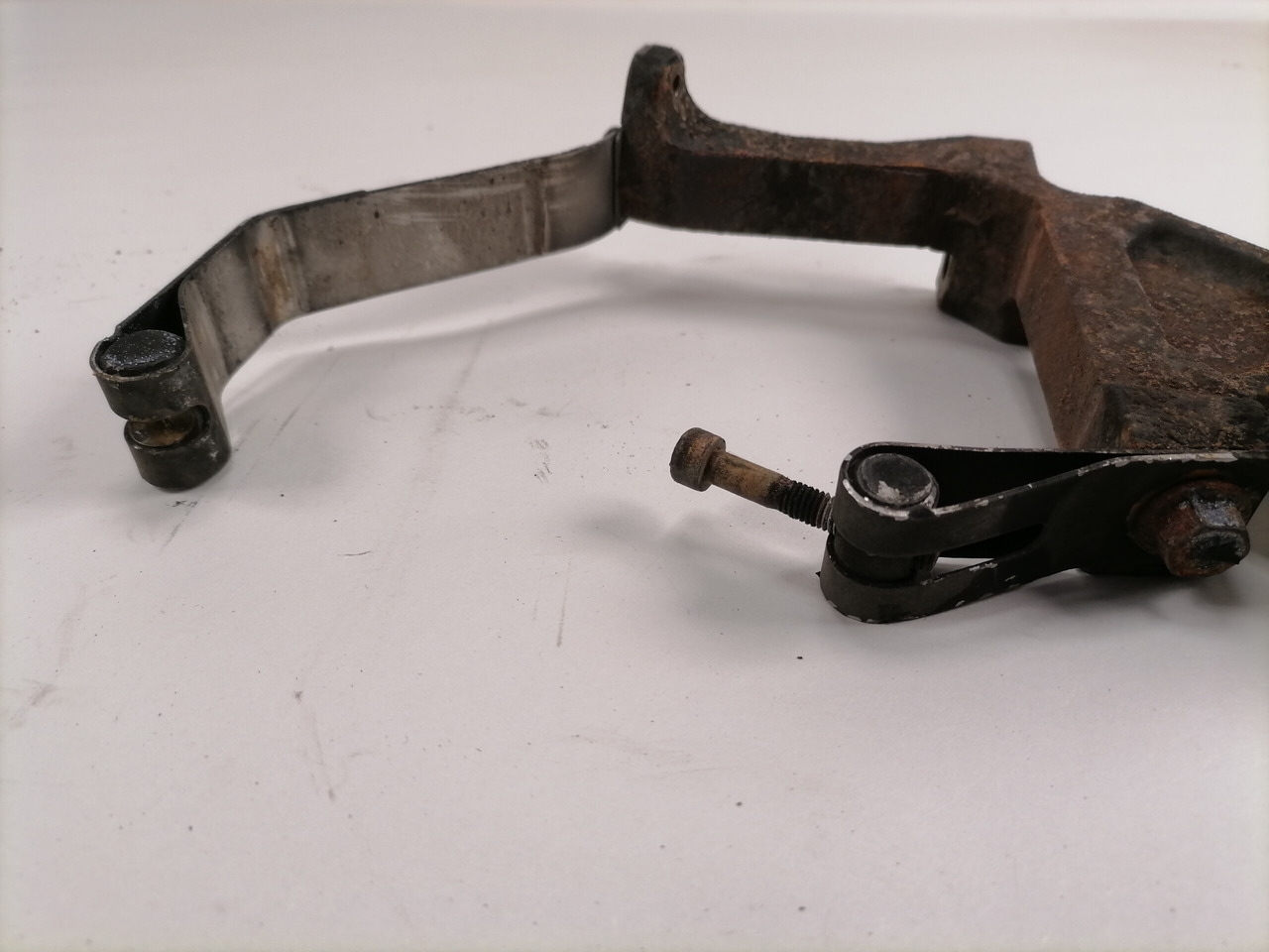 Scania EGR jahuti kandur 1801869 - EGR 쿨러 트럭 용 : 사진 2 Scania EGR jahuti kandur 1801869 - EGR 쿨러 트럭 용 : 사진 2