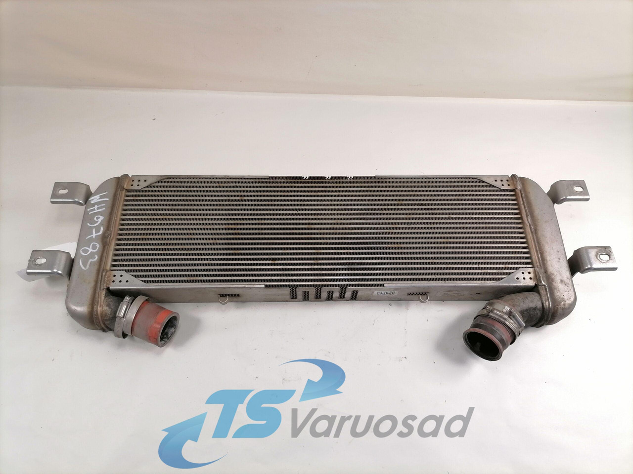 Scania EGR radiator 1785348 - EGR 쿨러 트럭 용 : 사진 3 Scania EGR radiator 1785348 - EGR 쿨러 트럭 용 : 사진 3