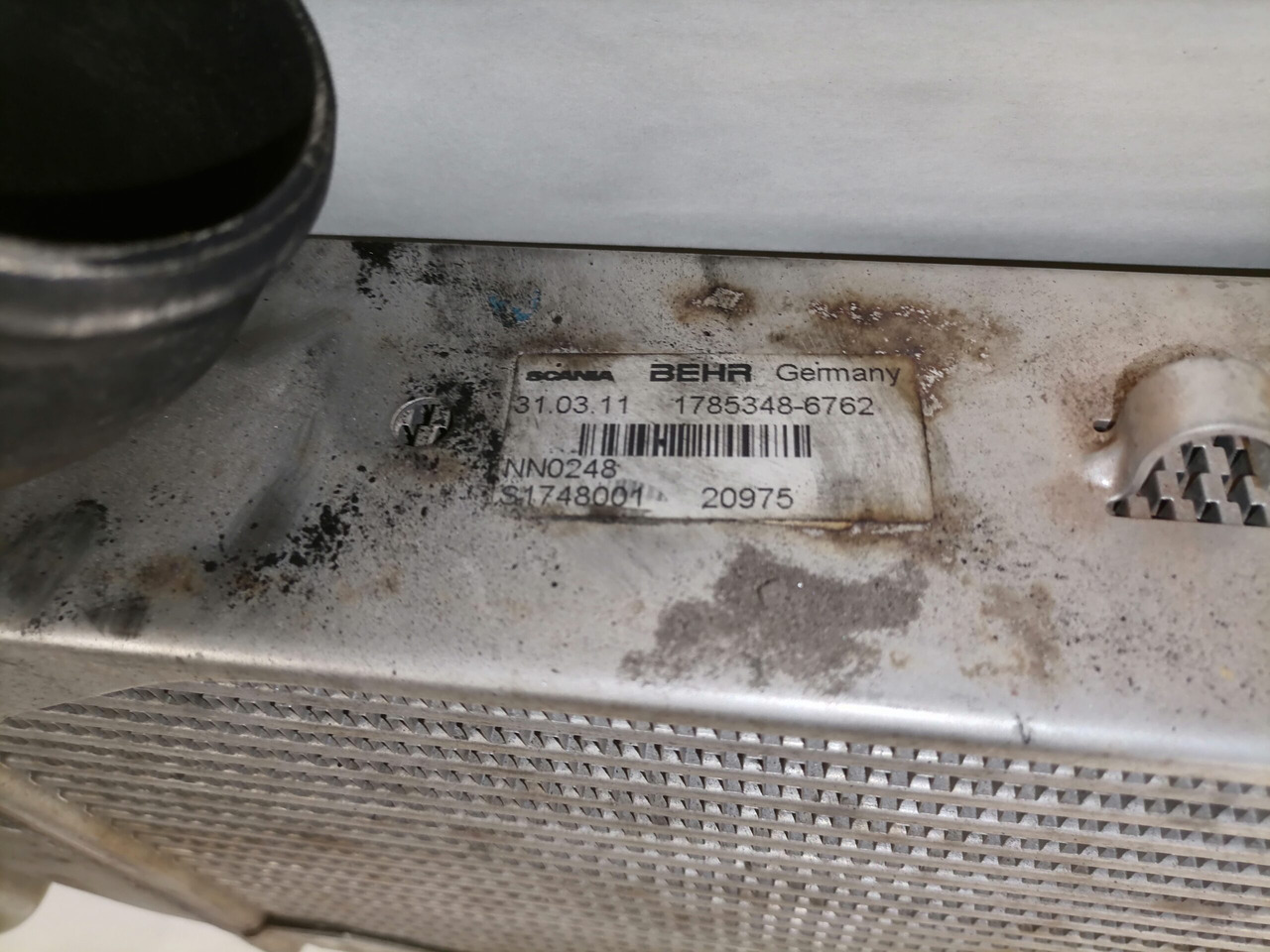Scania EGR radiator 1785348 - EGR 쿨러 트럭 용 : 사진 4 Scania EGR radiator 1785348 - EGR 쿨러 트럭 용 : 사진 4