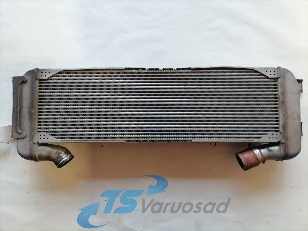 Scania EGR radiator 1785348 - EGR 쿨러 트럭 용 : 사진 2 Scania EGR radiator 1785348 - EGR 쿨러 트럭 용 : 사진 2