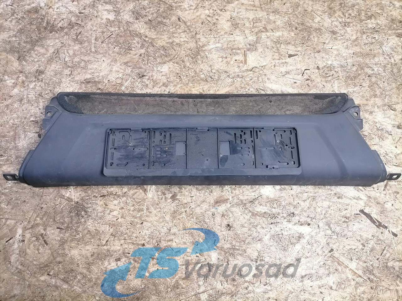 Scania Front bumper cover plastic 1865181 - 공기역학/ 스포일러 트럭 용 : 사진 5 Scania Front bumper cover plastic 1865181 - 공기역학/ 스포일러 트럭 용 : 사진 5