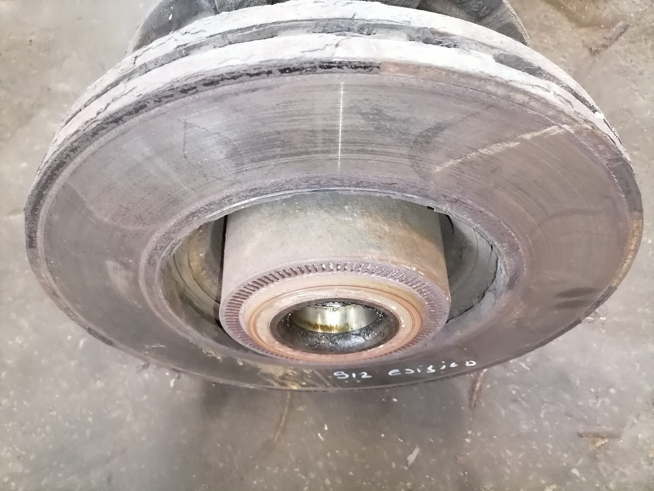 Scania Front hub 2603321 - 휠 허브 트럭 용 : 사진 3 Scania Front hub 2603321 - 휠 허브 트럭 용 : 사진 3