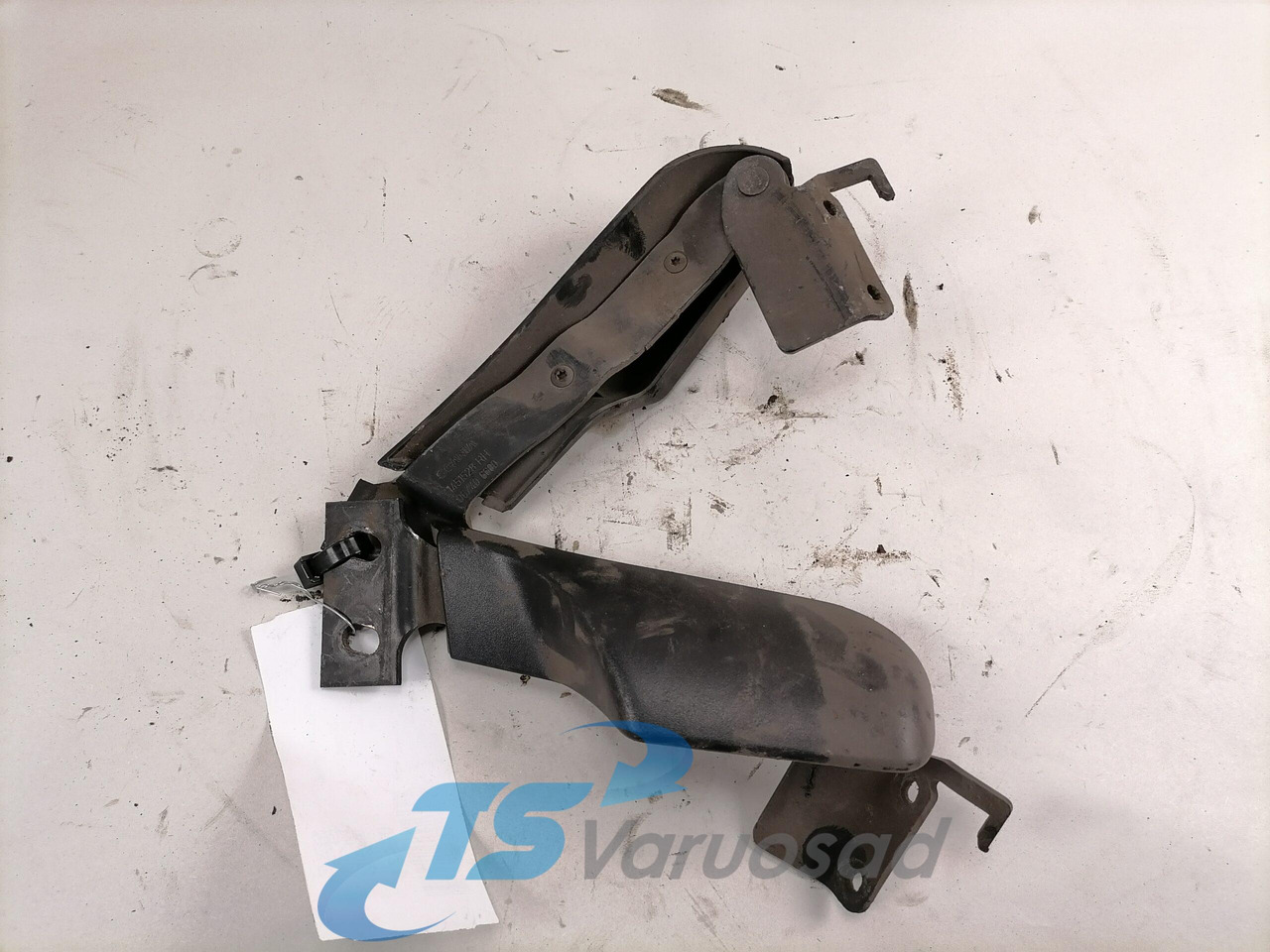 Scania Grille panel hinge 1451527 - 그릴 트럭 용 : 사진 1 Scania Grille panel hinge 1451527 - 그릴 트럭 용 : 사진 1