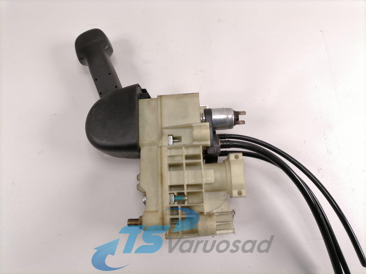 Scania Handbrake control lever 1882115 - 범용 부품 트럭 용 : 사진 3 Scania Handbrake control lever 1882115 - 범용 부품 트럭 용 : 사진 3