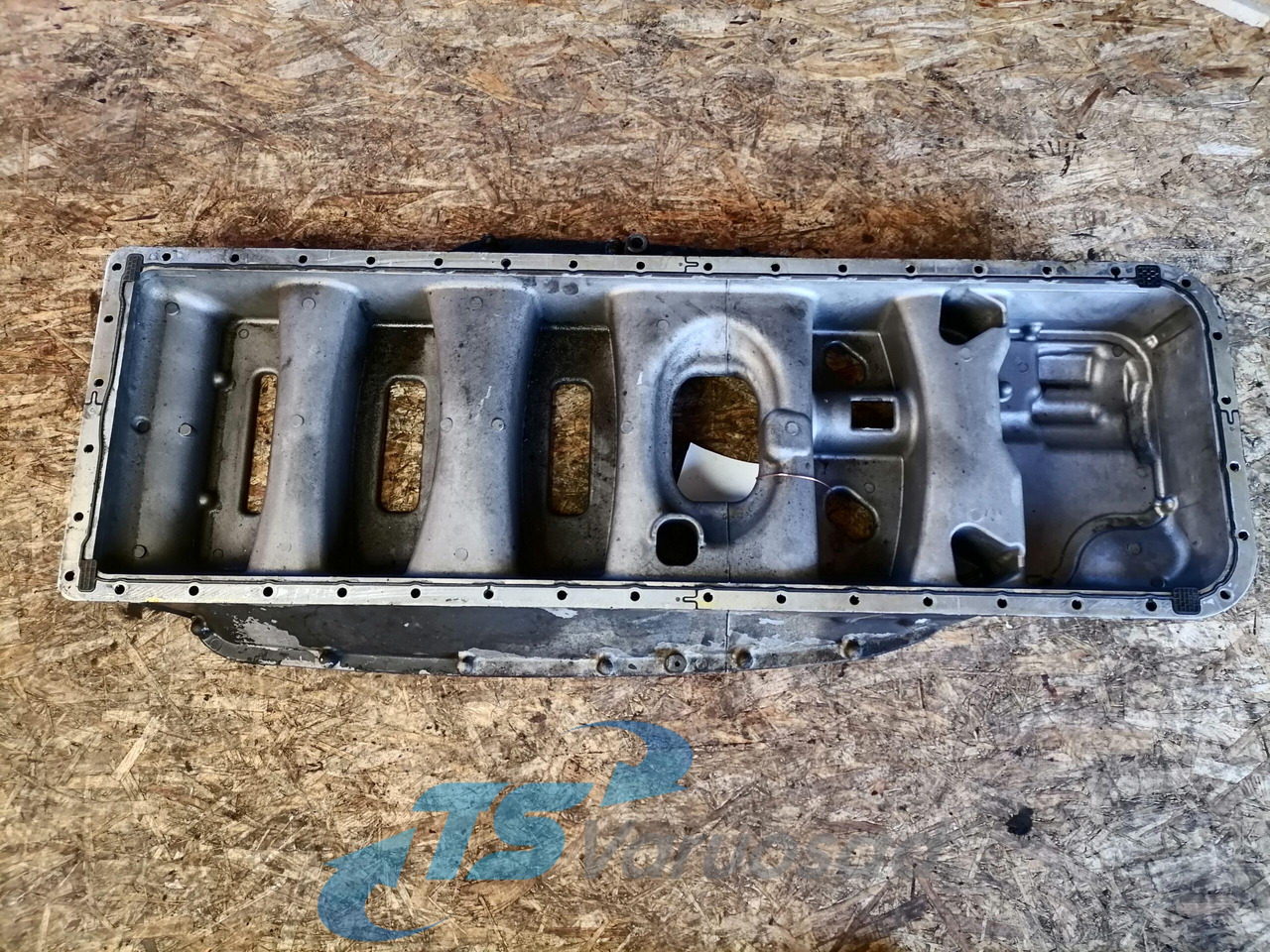 Scania Ladder frame 1762258 - 오일 팬 트럭 용 : 사진 3 Scania Ladder frame 1762258 - 오일 팬 트럭 용 : 사진 3