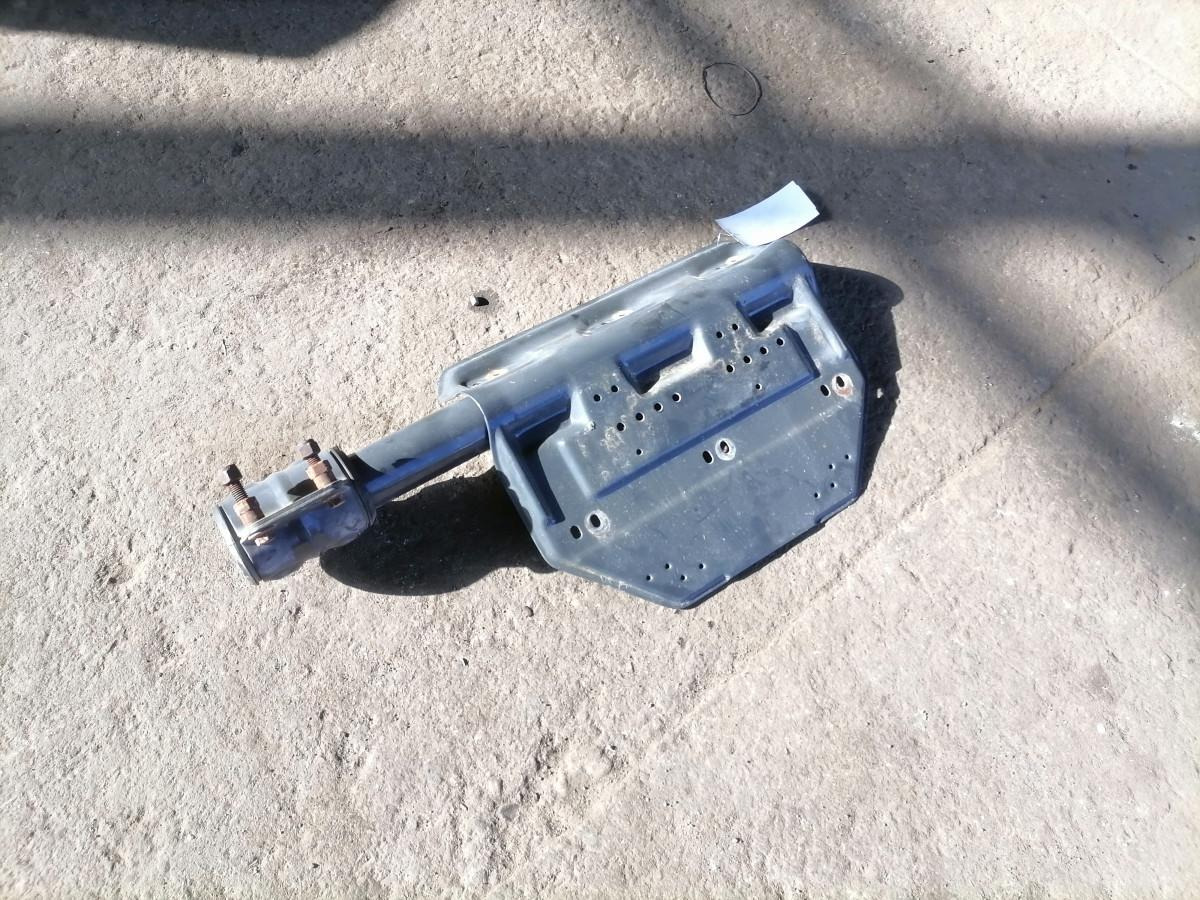 Scania Mudguard bracket 2800402 - 범용 부품 트럭 용 : 사진 2 Scania Mudguard bracket 2800402 - 범용 부품 트럭 용 : 사진 2