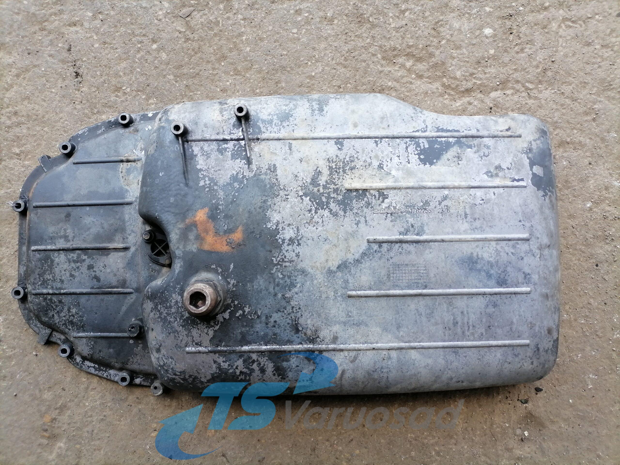 Scania Oil sump 1762255 - 오일 팬 트럭 용 : 사진 4 Scania Oil sump 1762255 - 오일 팬 트럭 용 : 사진 4
