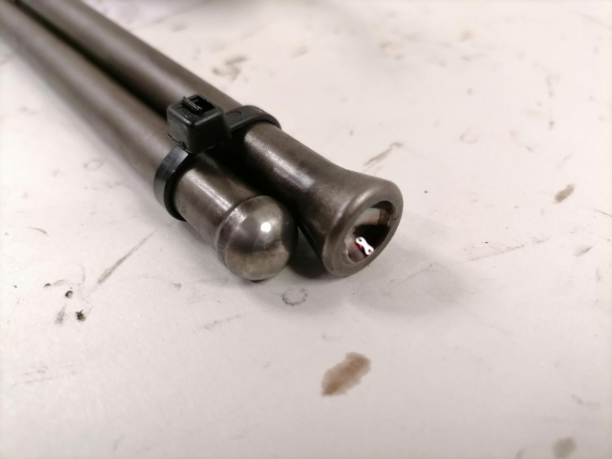 Scania Pushrod 1946083 - 범용 부품 트럭 용 : 사진 2 Scania Pushrod 1946083 - 범용 부품 트럭 용 : 사진 2