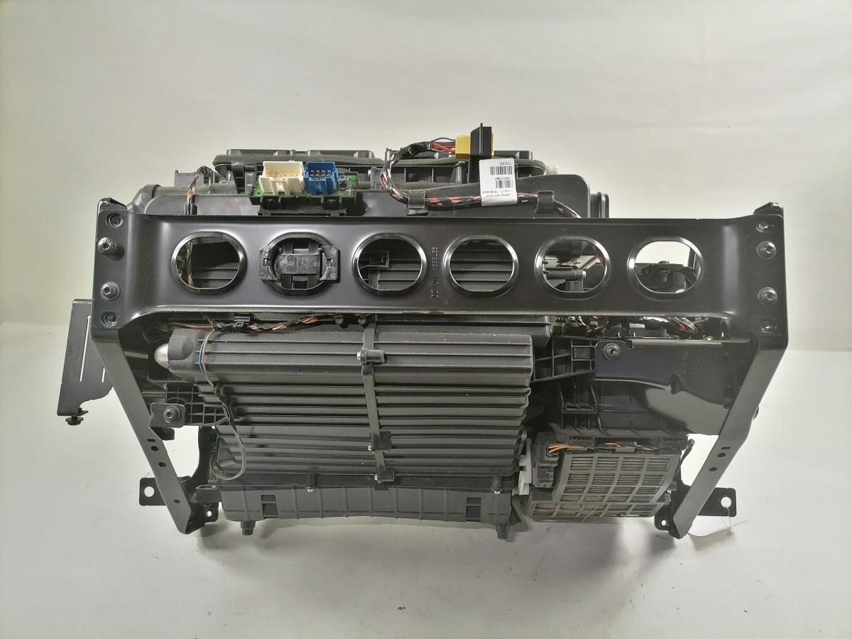 Scania Salongi radiaatorite korpus, komplektne 3093272 - 범용 부품 트럭 용 : 사진 2 Scania Salongi radiaatorite korpus, komplektne 3093272 - 범용 부품 트럭 용 : 사진 2