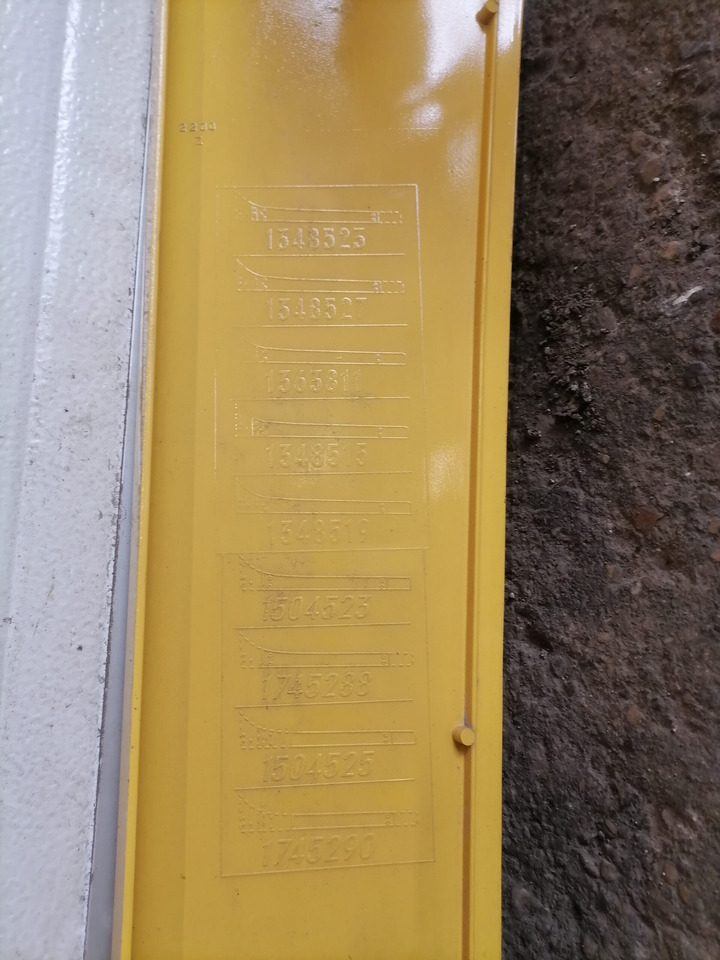 Scania Scania kabiini tuulesuunaja, vasak külg 1348519 - 공기역학/ 스포일러 트럭 용 : 사진 4 Scania Scania kabiini tuulesuunaja, vasak külg 1348519 - 공기역학/ 스포일러 트럭 용 : 사진 4