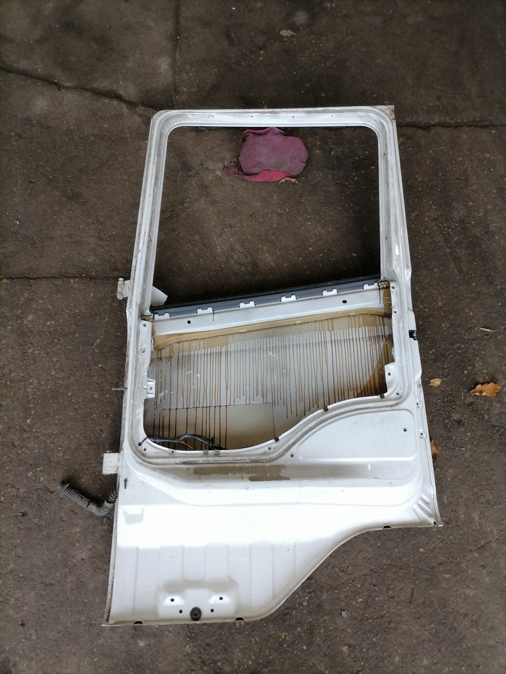 Scania Scania uks, parem 1476535 - 도어 및 부품 트럭 용 : 사진 3 Scania Scania uks, parem 1476535 - 도어 및 부품 트럭 용 : 사진 3