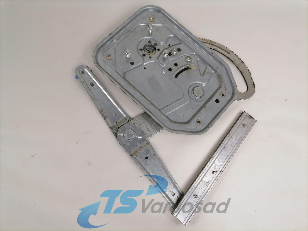Scania Side window lifting mechanism 2572351 - 창문 및 부품 트럭 용 : 사진 3 Scania Side window lifting mechanism 2572351 - 창문 및 부품 트럭 용 : 사진 3