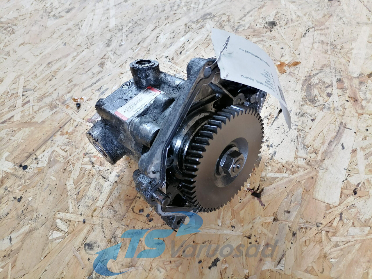 Scania Steering hydraulic pump 2108039 - 스티어링 펌프 트럭 용 : 사진 1 Scania Steering hydraulic pump 2108039 - 스티어링 펌프 트럭 용 : 사진 1