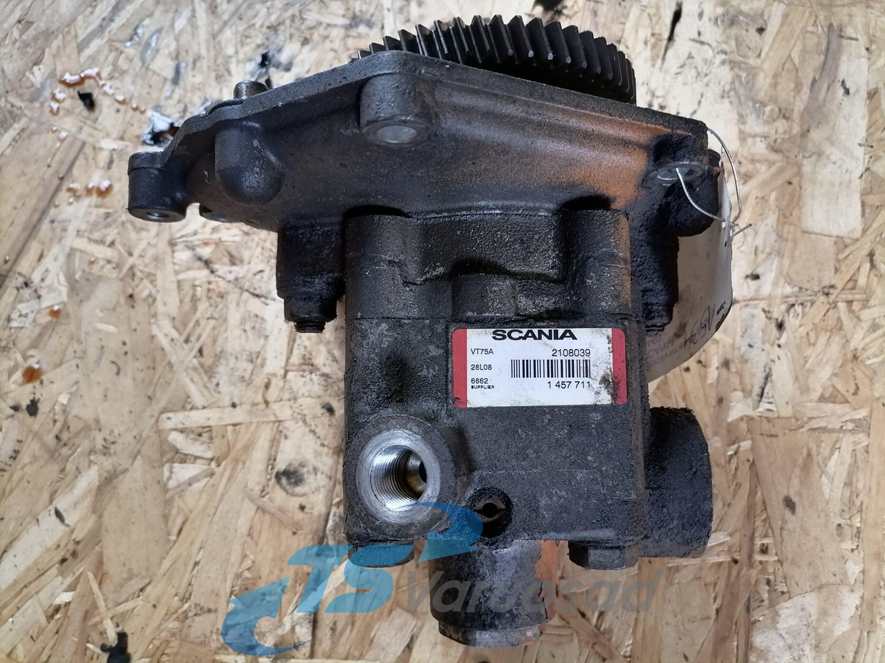 Scania Steering hydraulic pump 2108039 - 스티어링 펌프 트럭 용 : 사진 4 Scania Steering hydraulic pump 2108039 - 스티어링 펌프 트럭 용 : 사진 4