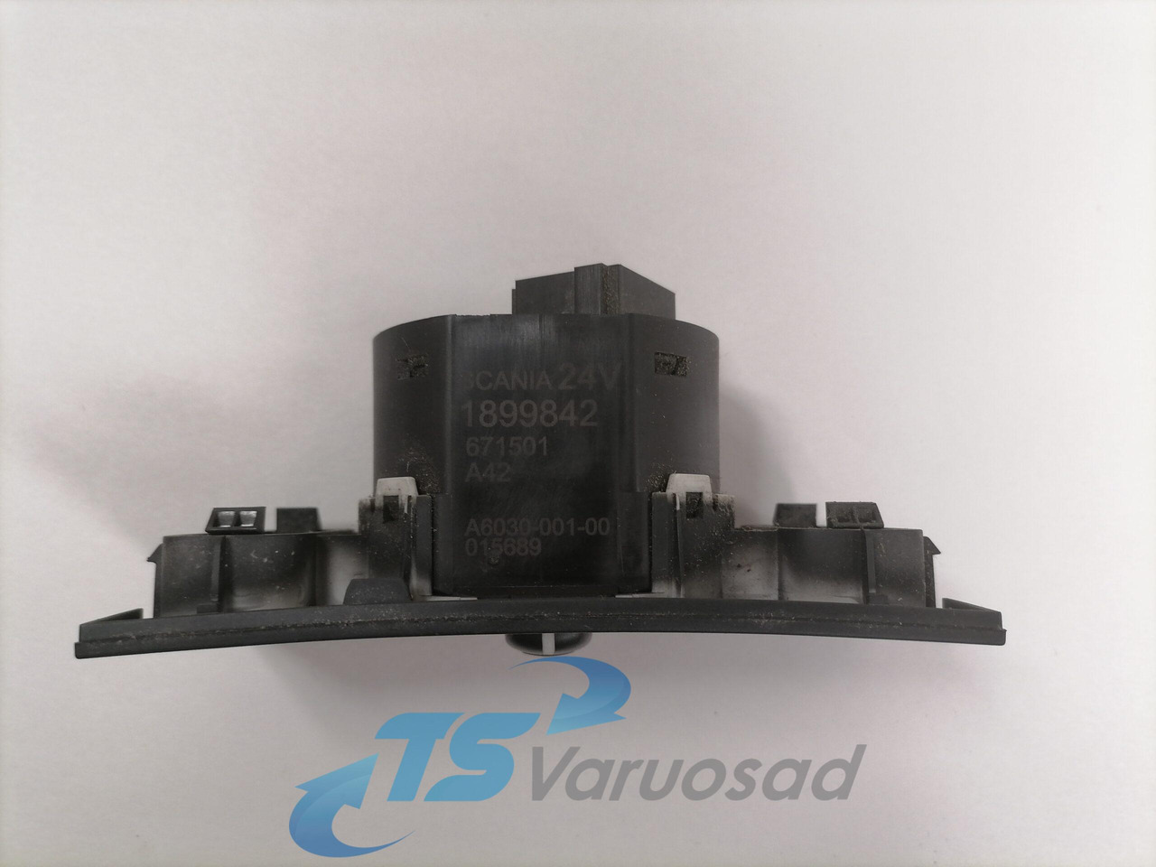 Scania Switch 1899842 - 운전실 트럭 용 : 사진 2 Scania Switch 1899842 - 운전실 트럭 용 : 사진 2