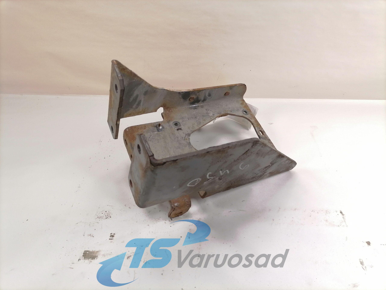 Volvo ADBlue pumba kandur 20756283 - 연료 시스템 트럭 용 : 사진 3 Volvo ADBlue pumba kandur 20756283 - 연료 시스템 트럭 용 : 사진 3