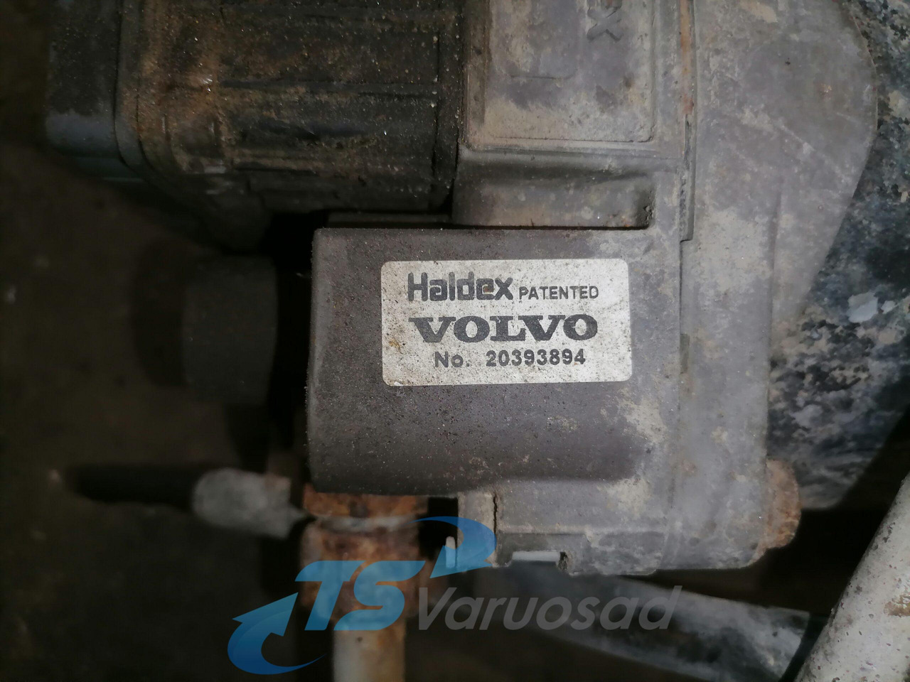 Volvo Air dryer 20393894 - 브레이크 밸브 트럭 용 : 사진 4 Volvo Air dryer 20393894 - 브레이크 밸브 트럭 용 : 사진 4
