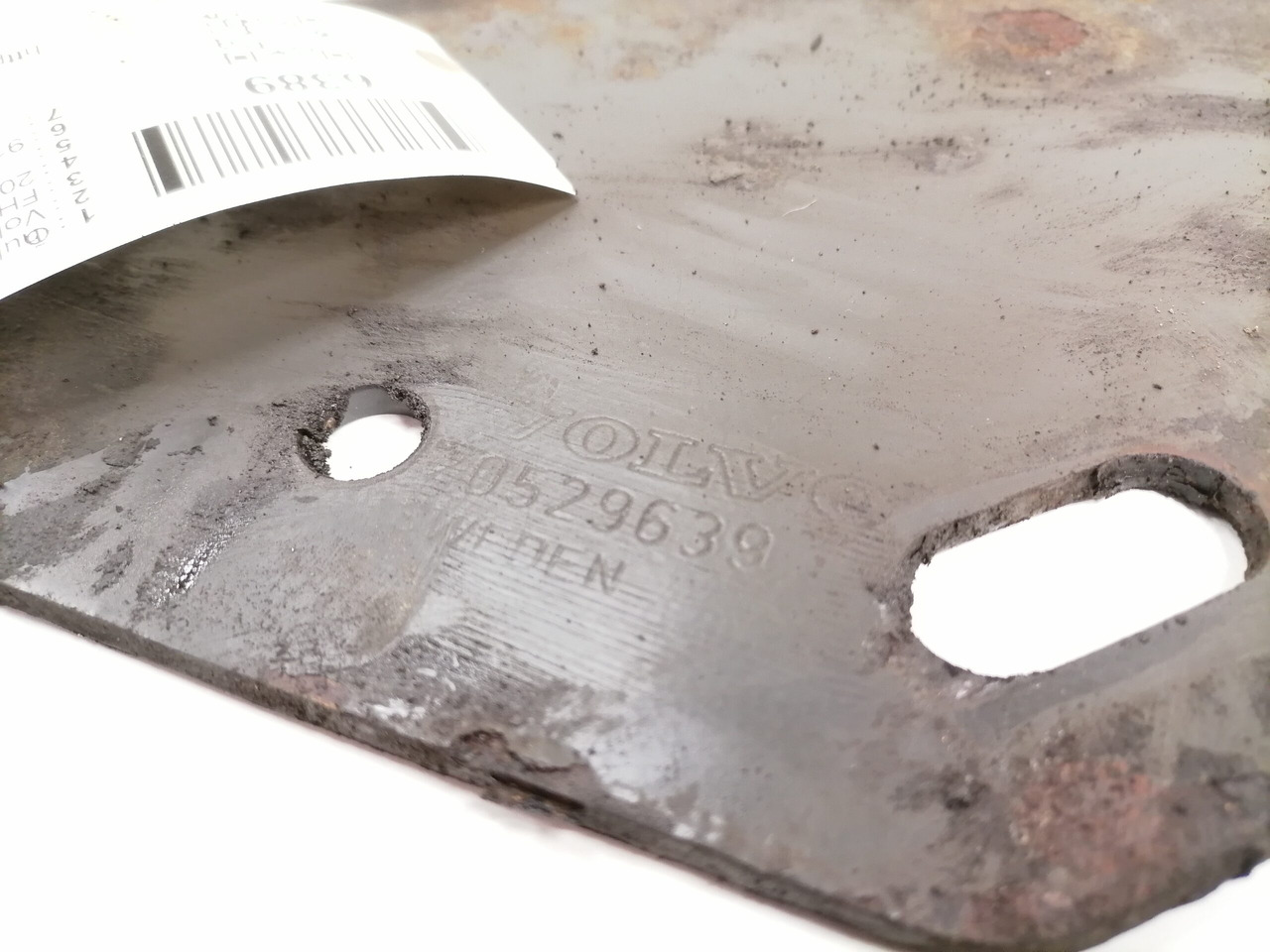 Volvo Air dryer carrier plate 20529639 - 브레이크 밸브 트럭 용 : 사진 3 Volvo Air dryer carrier plate 20529639 - 브레이크 밸브 트럭 용 : 사진 3