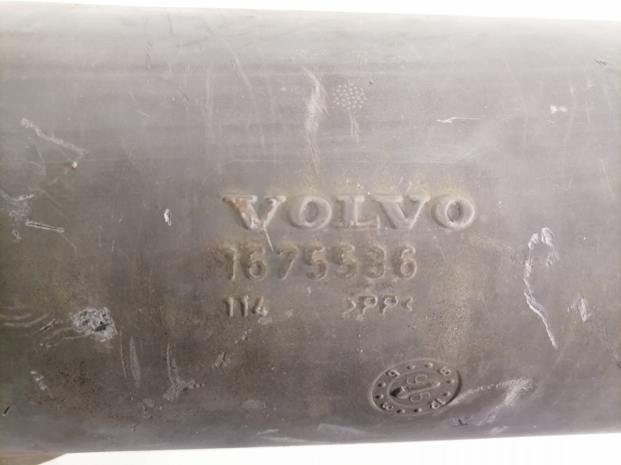 Volvo Air intake 1675536 - 공기 흡입 시스템 트럭 용 : 사진 2 Volvo Air intake 1675536 - 공기 흡입 시스템 트럭 용 : 사진 2