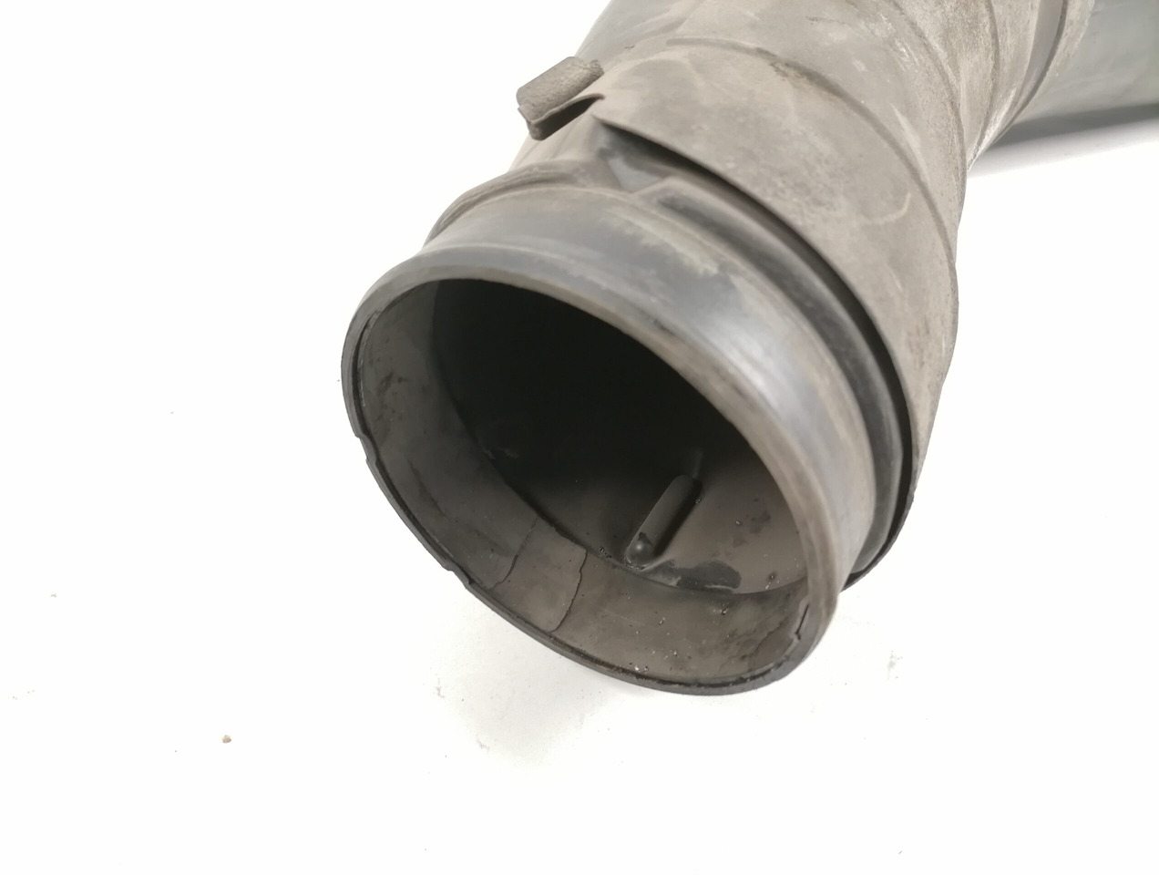 Volvo Air intake 3183830 - 공기 흡입 시스템 트럭 용 : 사진 3 Volvo Air intake 3183830 - 공기 흡입 시스템 트럭 용 : 사진 3