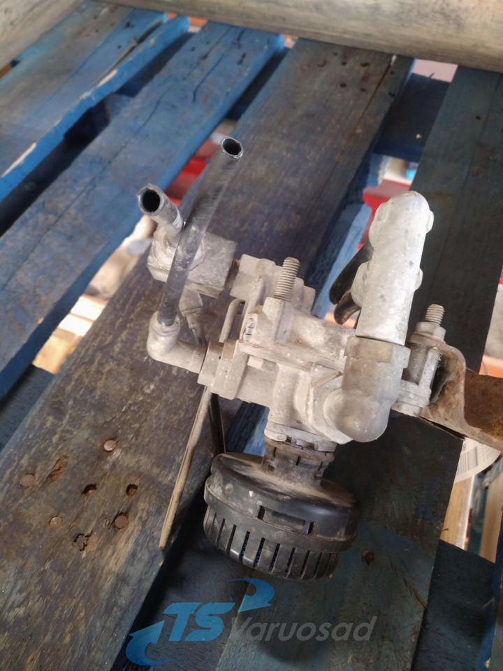 Volvo Air pressure control valve 3173150 - 브레이크 밸브 트럭 용 : 사진 1 Volvo Air pressure control valve 3173150 - 브레이크 밸브 트럭 용 : 사진 1