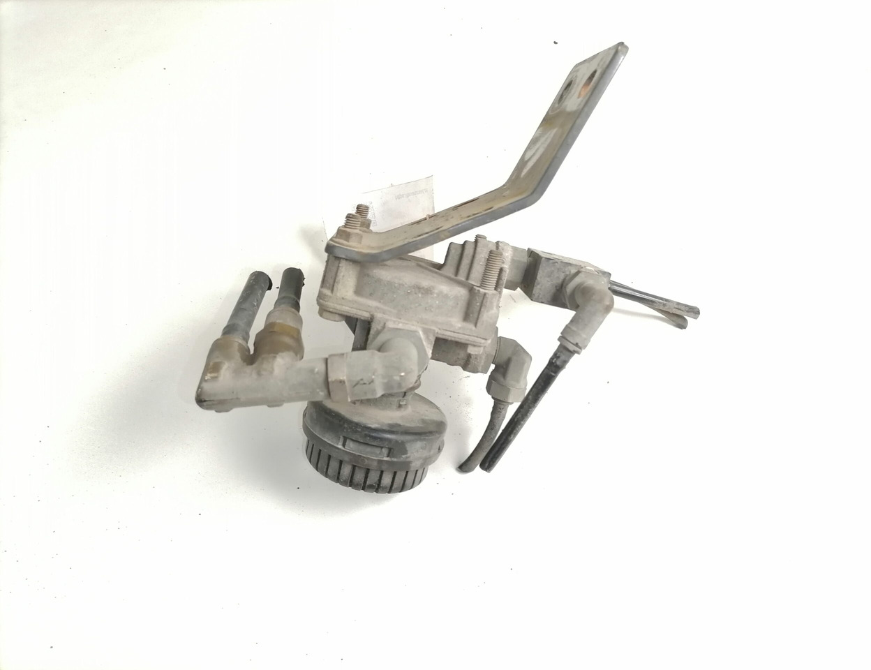 Volvo Air pressure control valve 3173150 - 브레이크 밸브 트럭 용 : 사진 4 Volvo Air pressure control valve 3173150 - 브레이크 밸브 트럭 용 : 사진 4